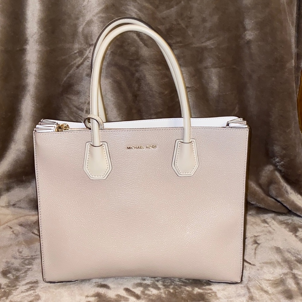 Michael Kors tan satchel